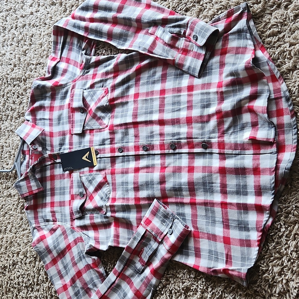 NWT Antigua womans red, gray, and white plaid long sleeve shirt size medium - Picture 5 of 7